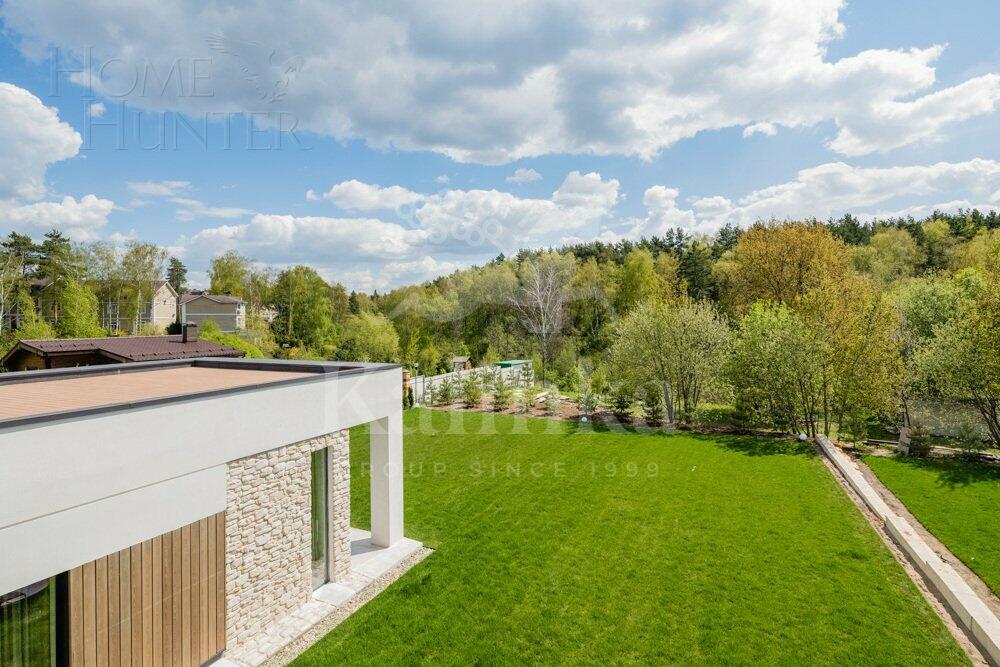 2-этажный коттедж 348.5 м² с отделкой