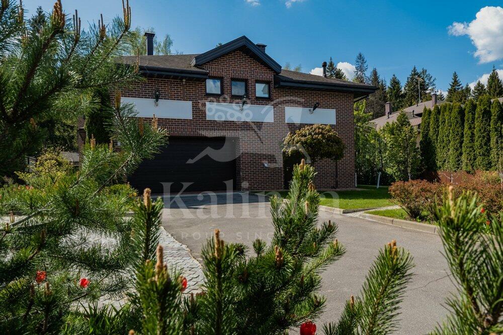 2-этажный коттедж 483.4 м² с отделкой