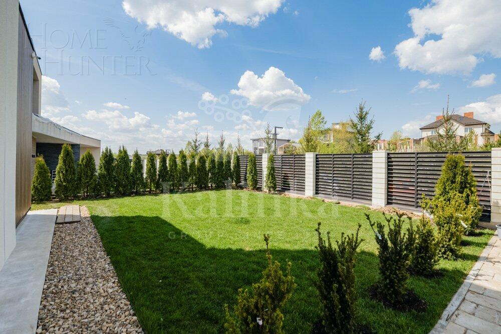 2-этажный коттедж 348.5 м² с отделкой