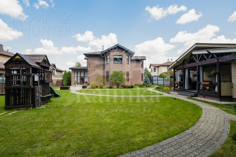 2-этажный коттедж 483.4 м² с отделкой