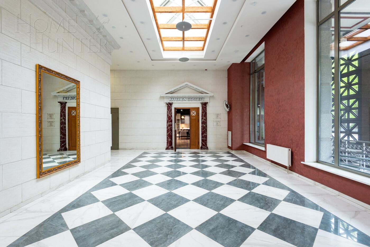 5-КОМН. КВАРТИРА С ОТДЕЛКОЙ 188.5 М² НА 2 ЭТАЖЕ