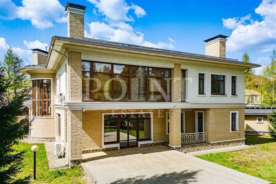 2-этажный коттедж 402.8 м² с отделкой