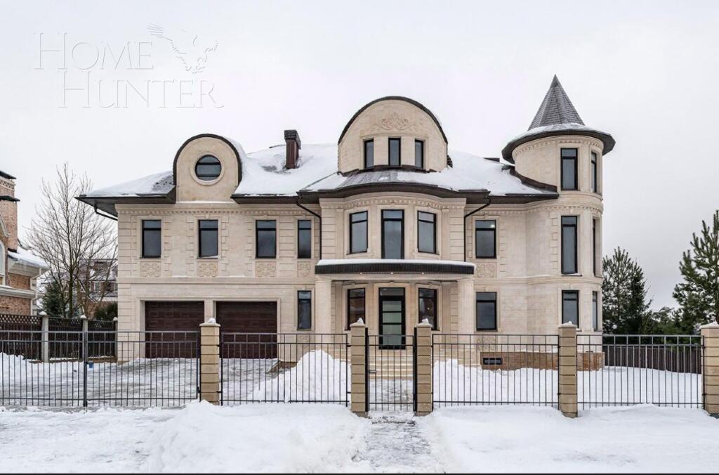 2-этажный коттедж 860 м² без отделки