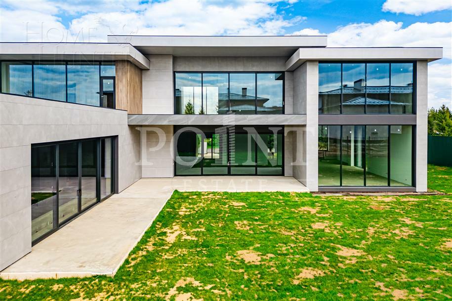 2-этажный коттедж 891 м² без отделки