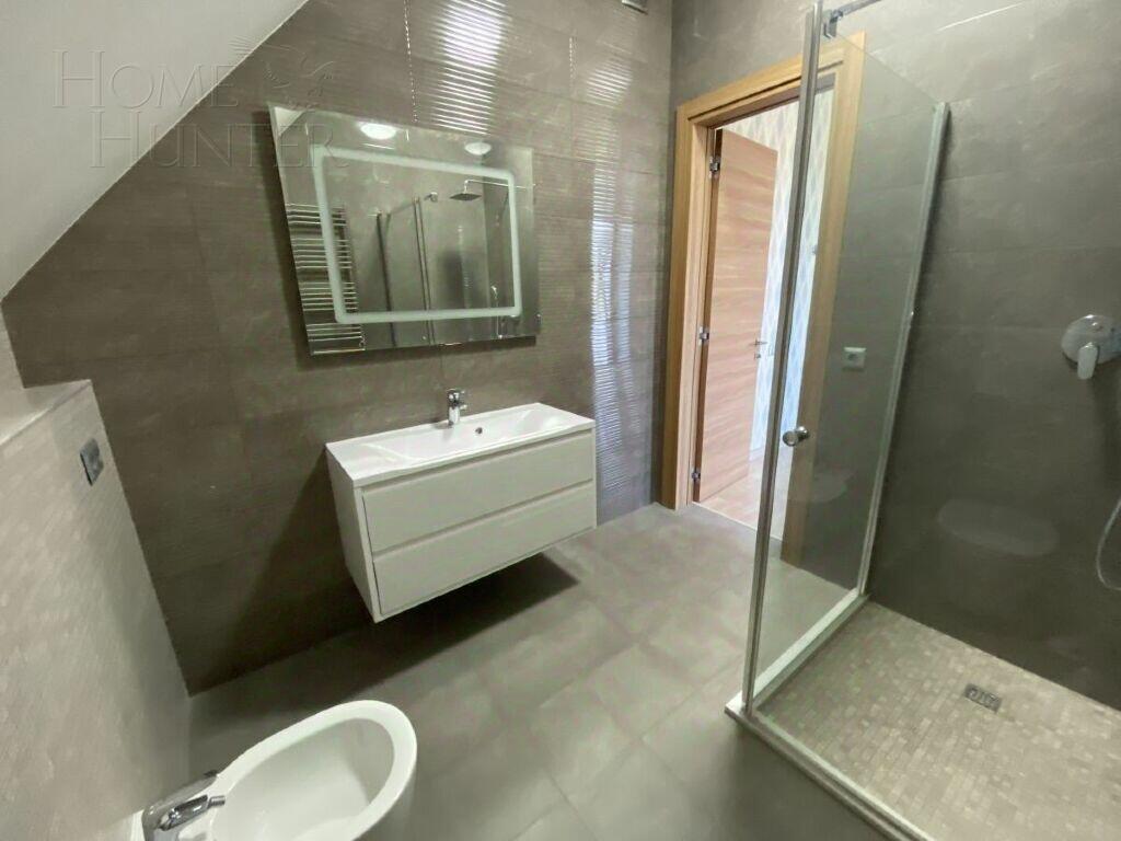 2-этажный коттедж 500 м² с отделкой