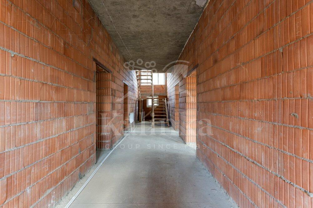 2-этажный коттедж 421 м² без отделки