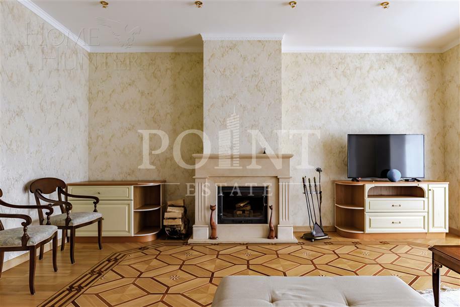 3-этажный таунхаус 300 м² с отделкой