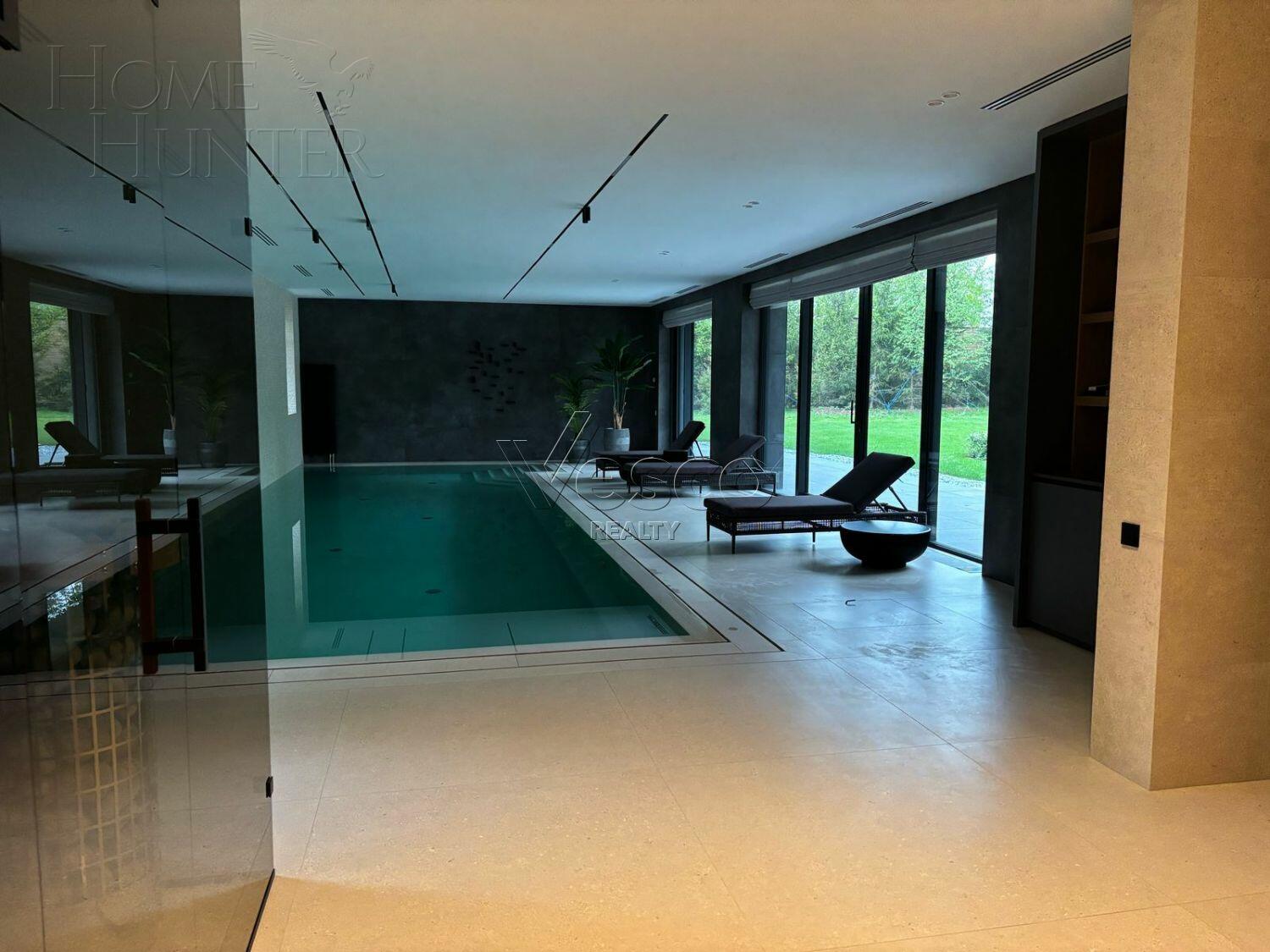 2-этажный коттедж 800 м² с отделкой