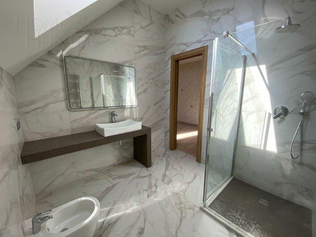 2-этажный коттедж 500 м² с отделкой