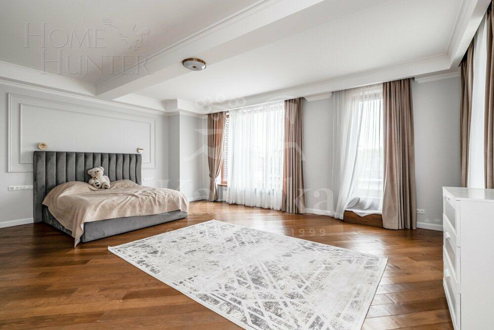 2-этажный коттедж 900 м² с отделкой
