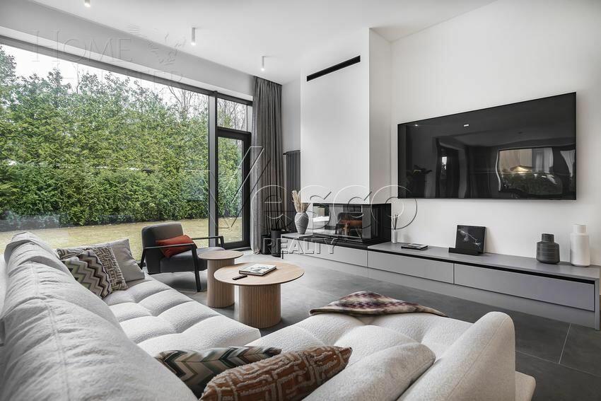 2-этажный коттедж 450 м² без отделки