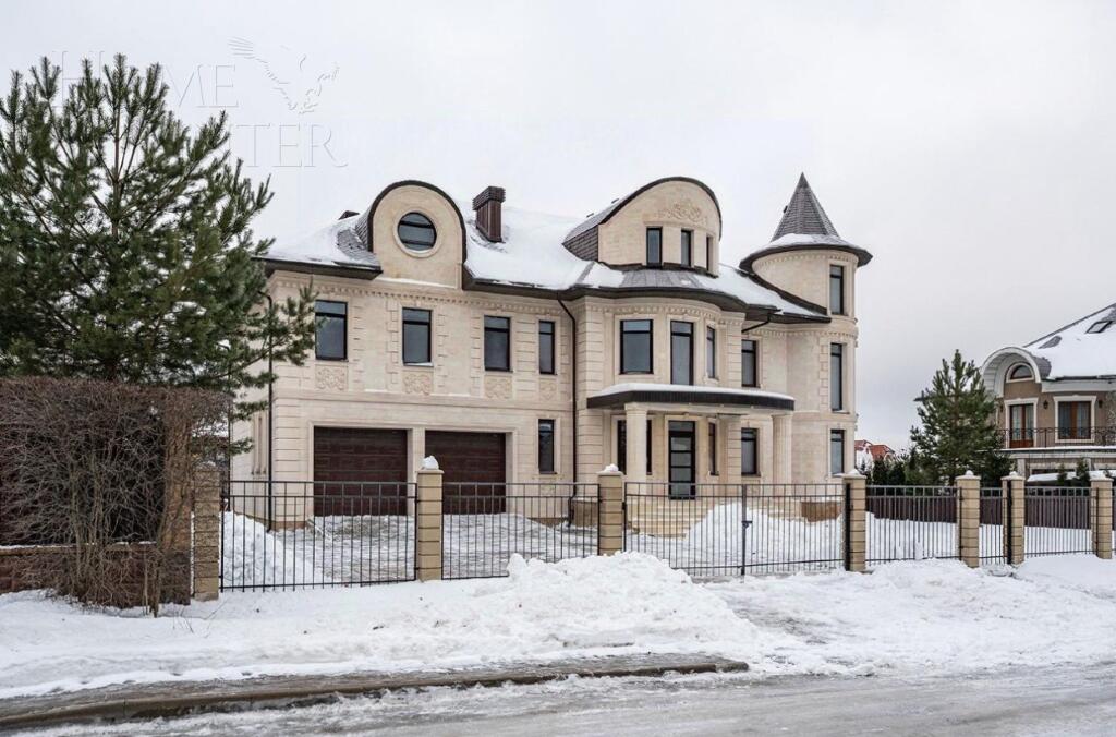 2-этажный коттедж 860 м² без отделки
