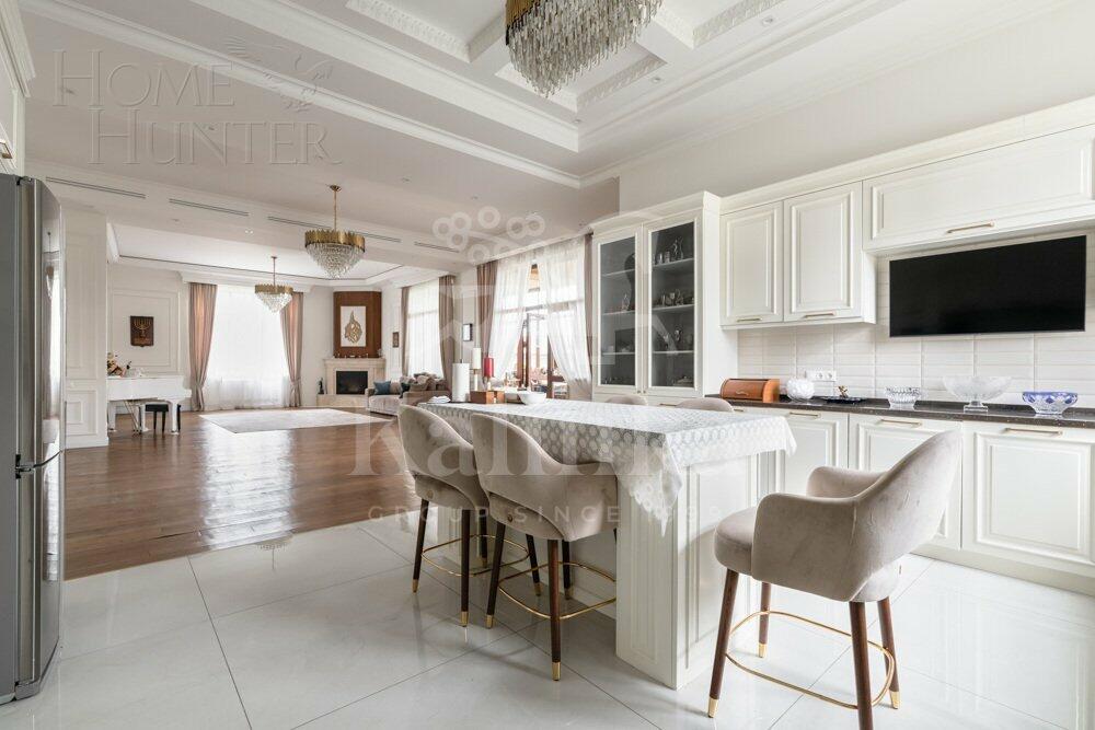 2-этажный коттедж 900 м² с отделкой