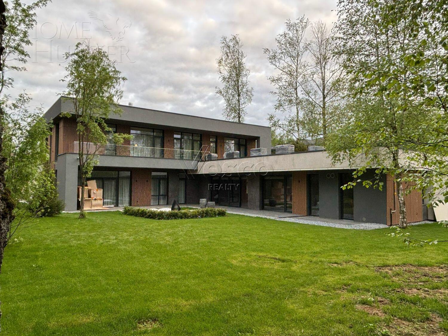 2-этажный коттедж 800 м² с отделкой