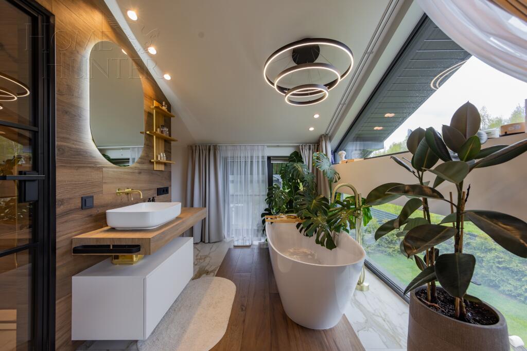 2-этажный коттедж 300 м² с отделкой