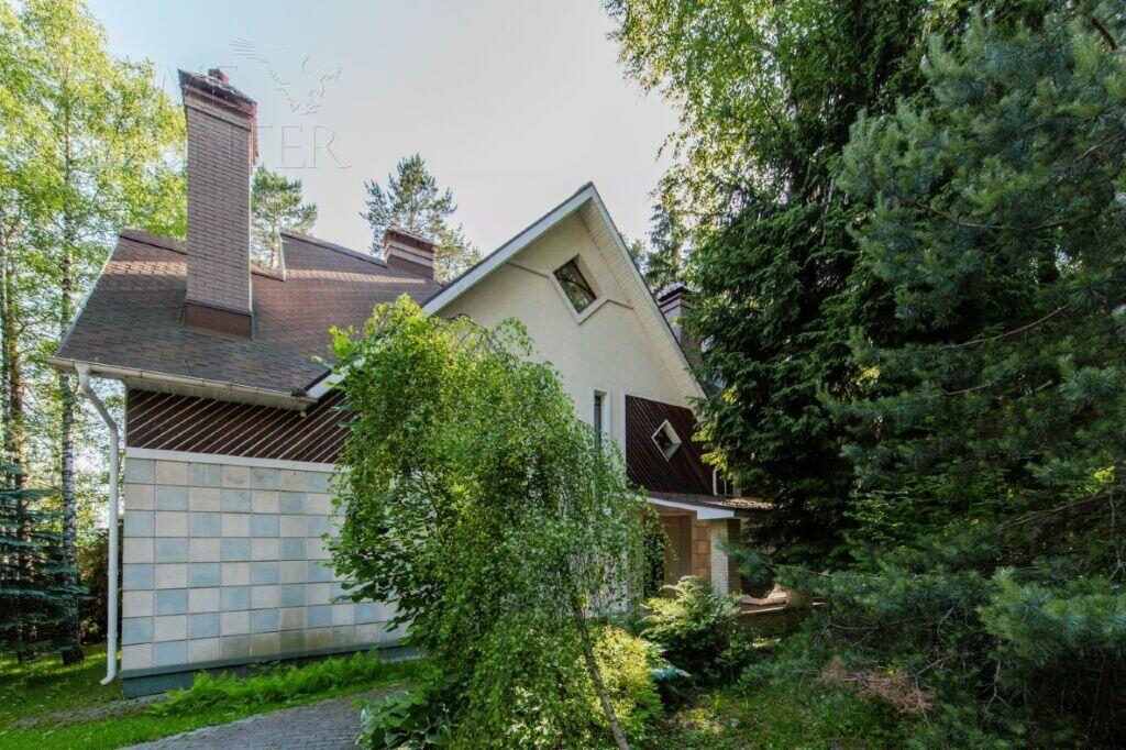 2-этажный коттедж 607 м² с отделкой