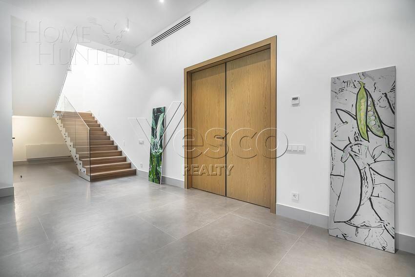 2-этажный коттедж 450 м² без отделки