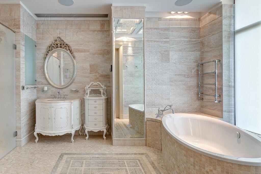 3-этажный таунхаус 340 м² с отделкой