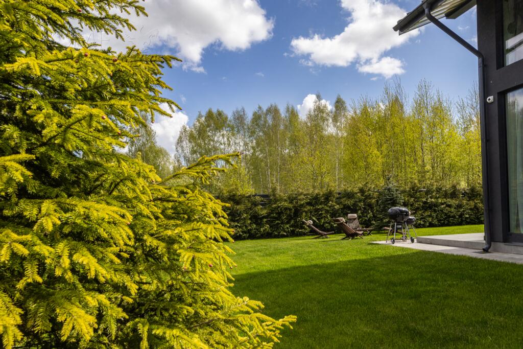 2-этажный коттедж 300 м² с отделкой