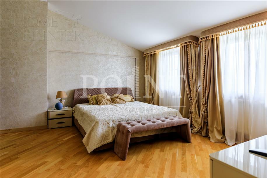 3-этажный таунхаус 300 м² с отделкой