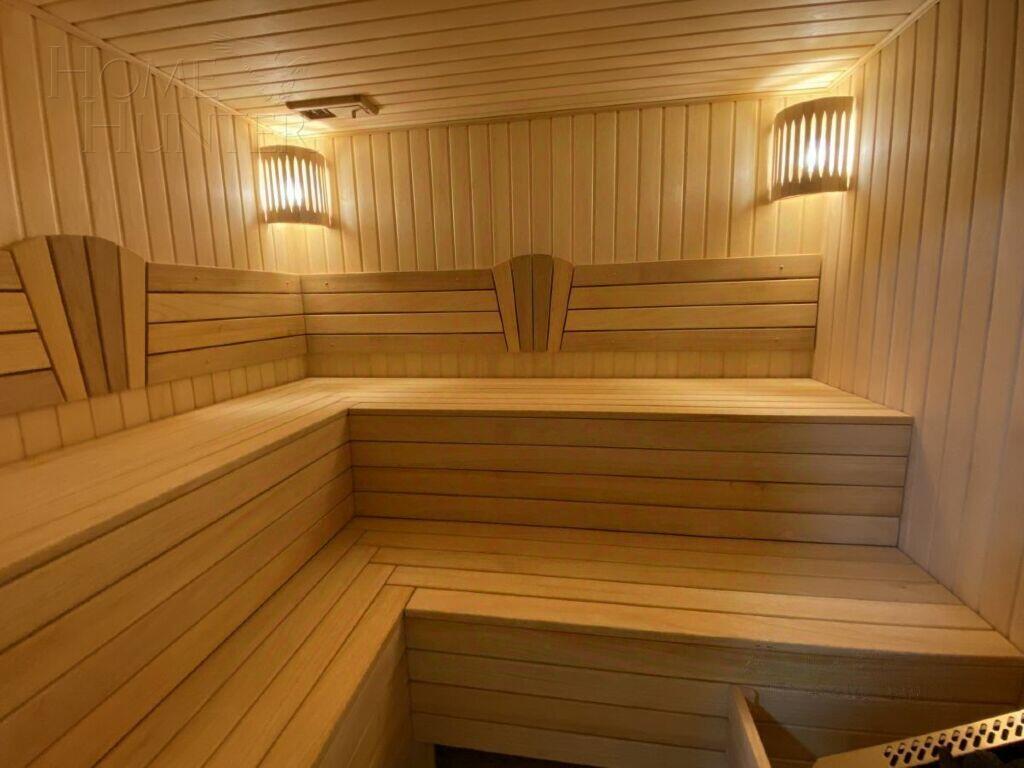 2-этажный коттедж 500 м² с отделкой