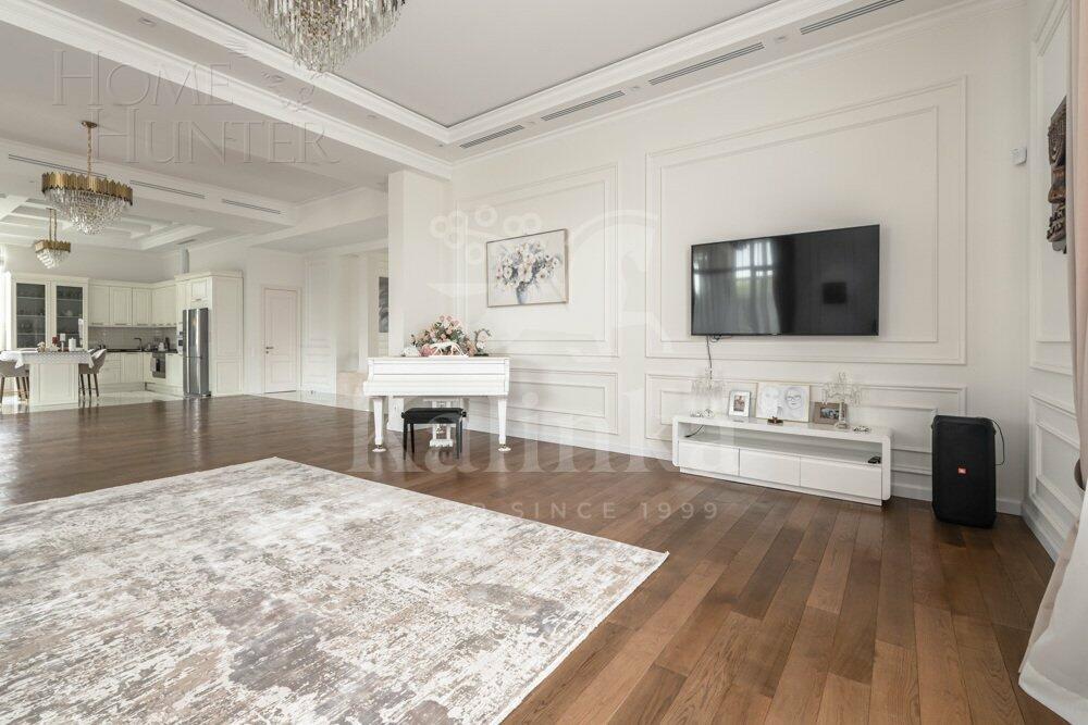 2-этажный коттедж 900 м² с отделкой