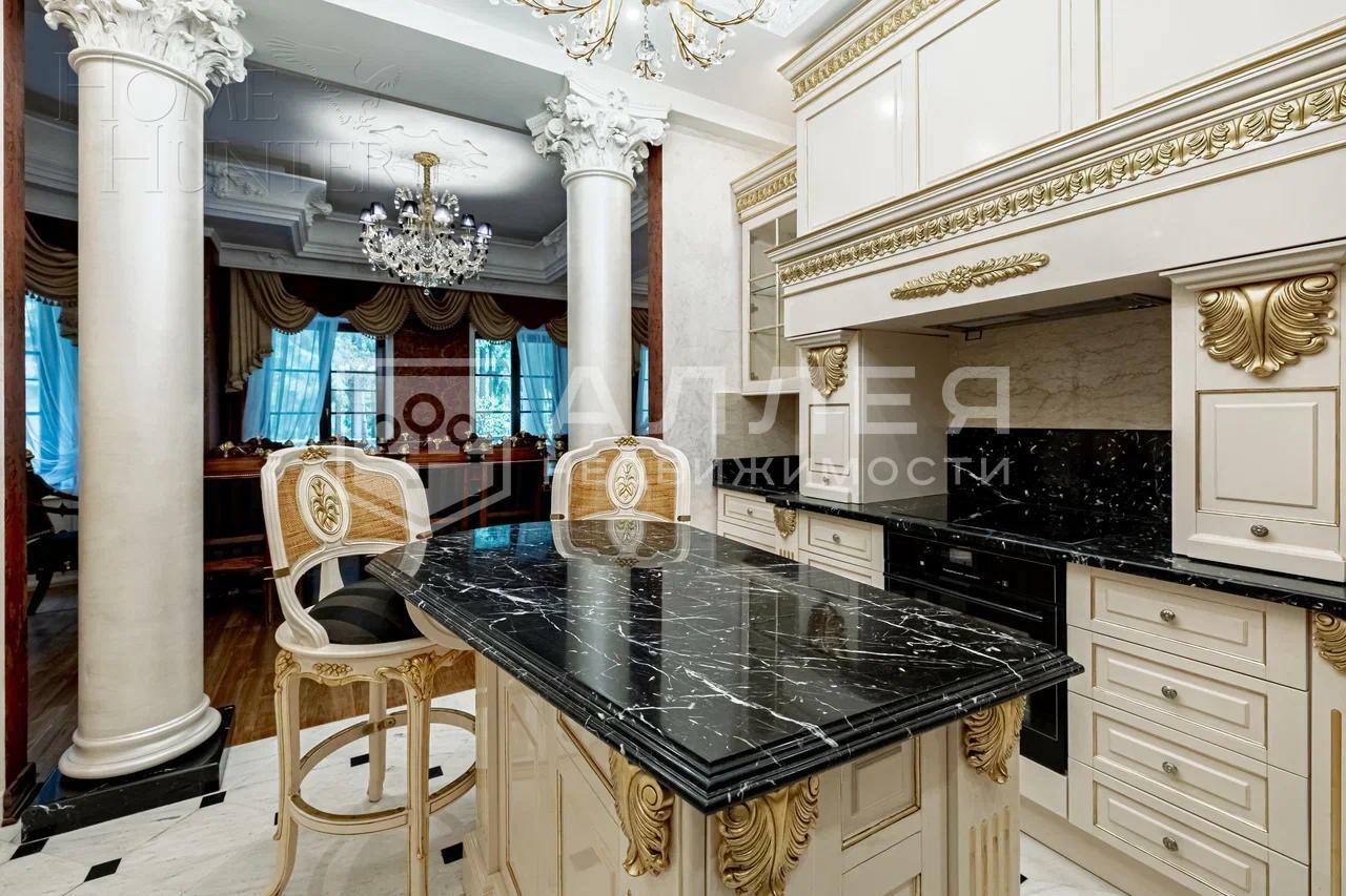 КОТТЕДЖ 800 м² с отделкой