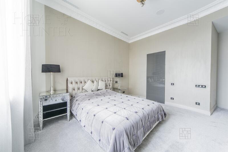 5-КОМН. КВАРТИРА С ОТДЕЛКОЙ 246 М² НА 3 ЭТАЖЕ