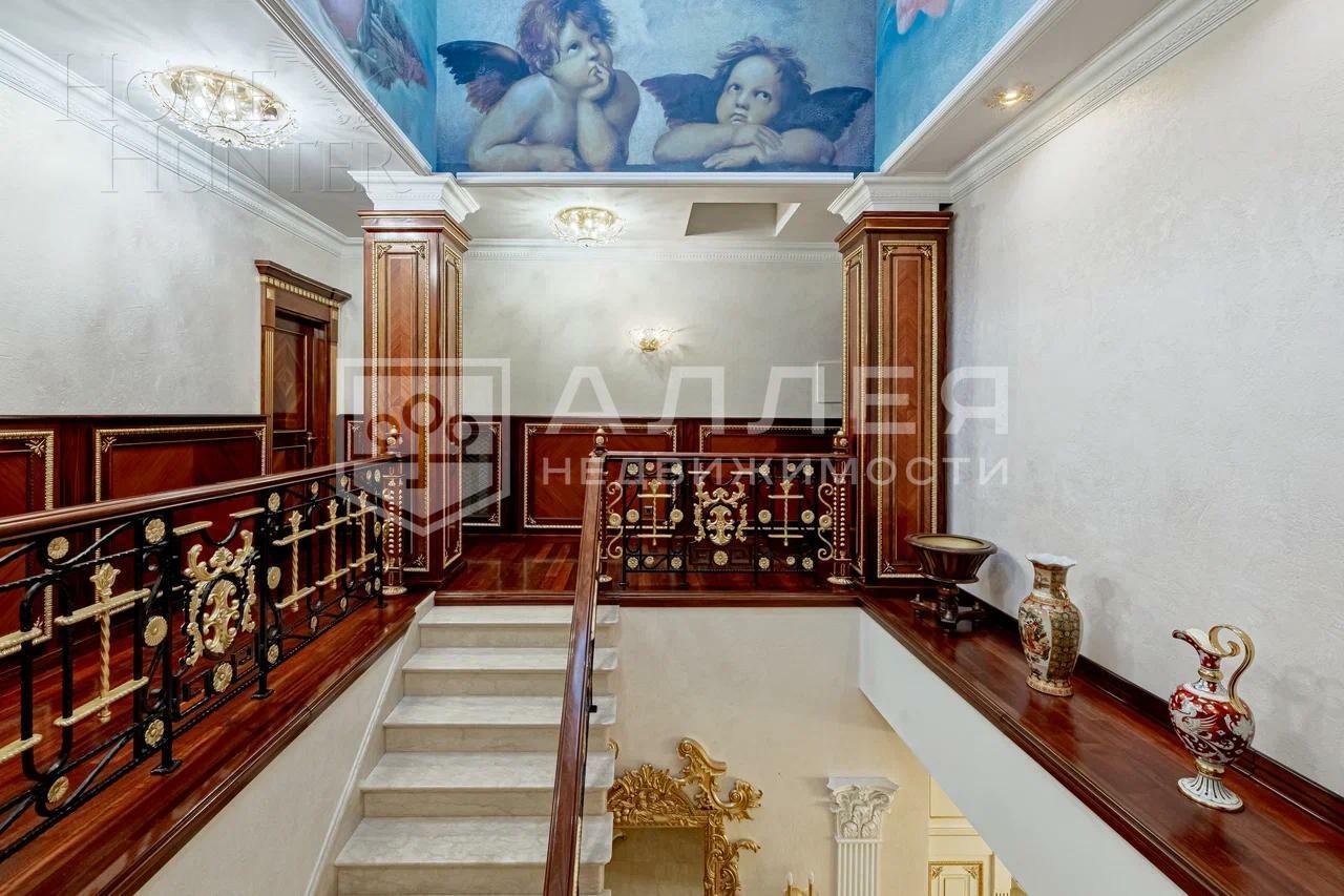 КОТТЕДЖ 800 м² с отделкой