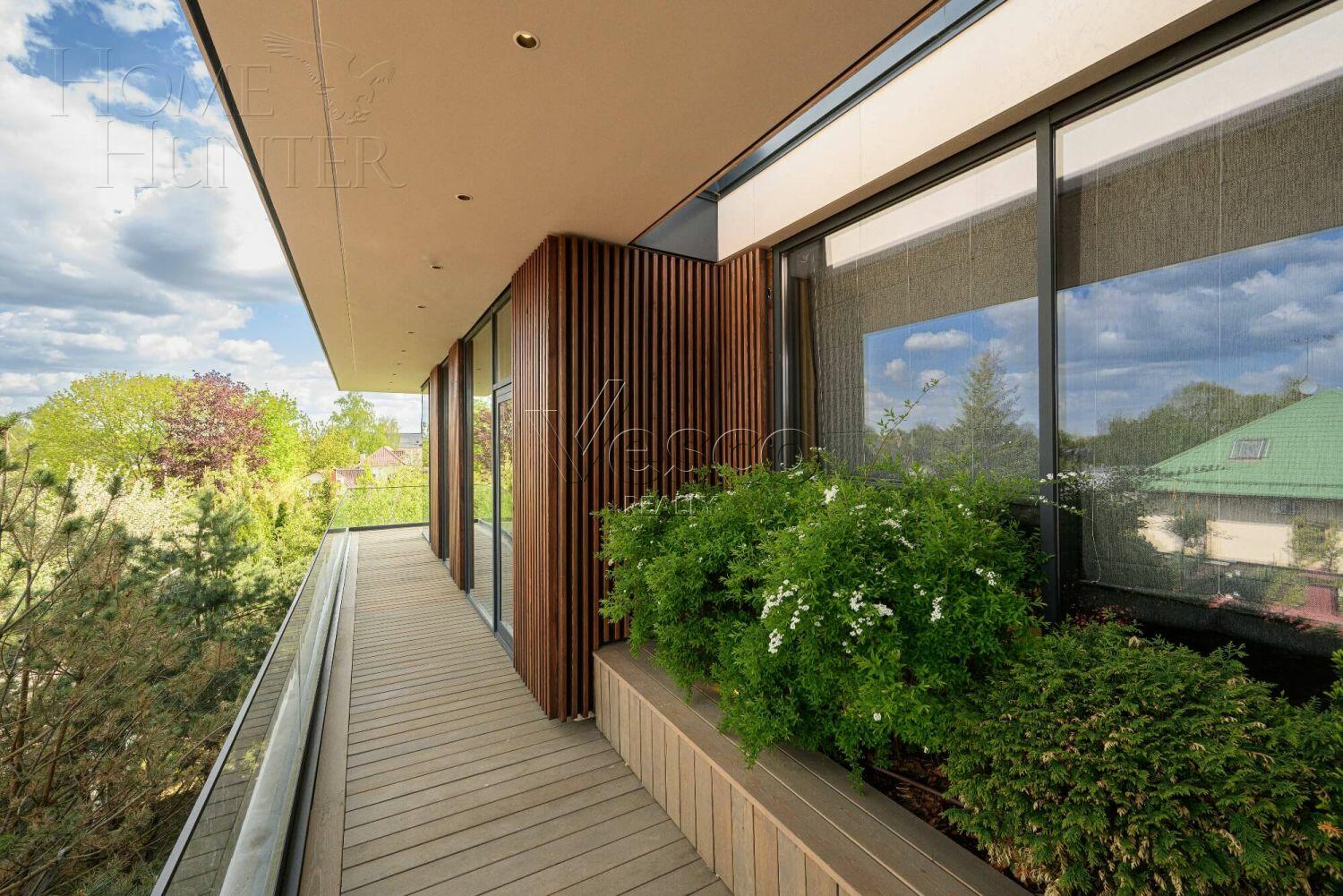 2-этажный коттедж 663 м² с отделкой