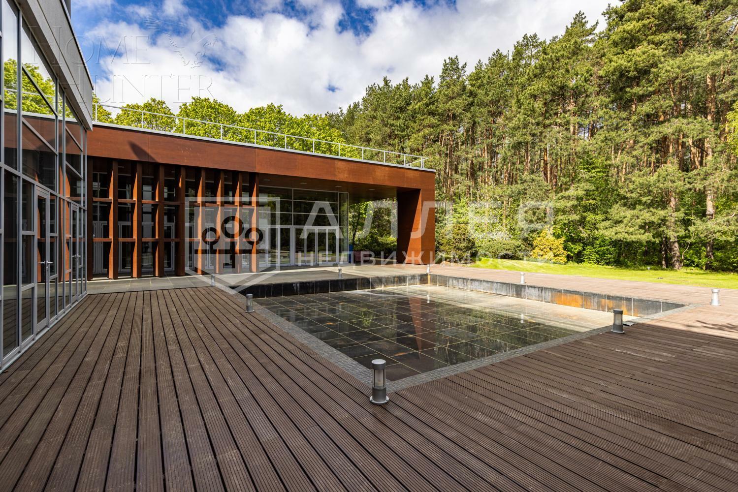 2-этажный коттедж 1 430 м² с отделкой