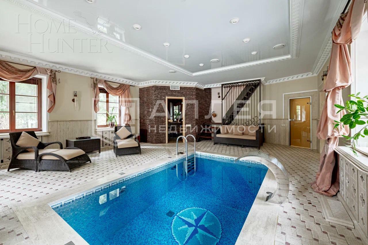 КОТТЕДЖ 800 м² с отделкой