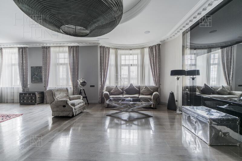 5-КОМН. КВАРТИРА С ОТДЕЛКОЙ 246 М² НА 3 ЭТАЖЕ