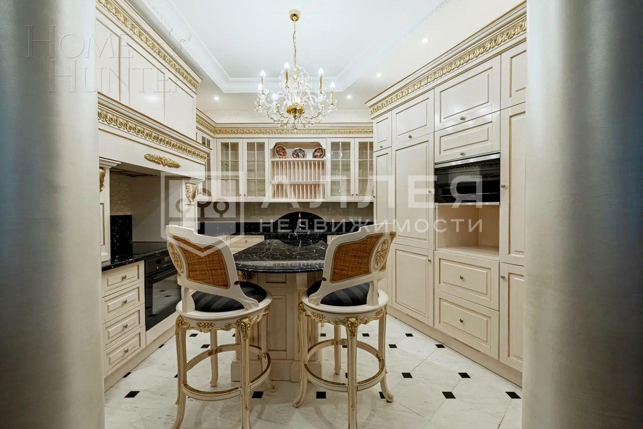 КОТТЕДЖ 800 м² с отделкой