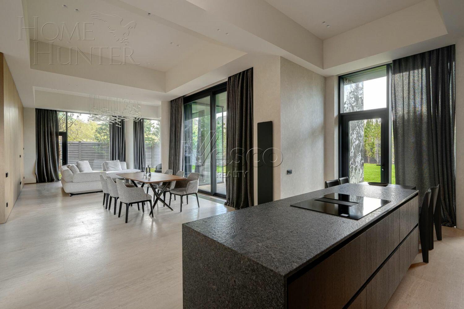 2-этажный коттедж 663 м² с отделкой