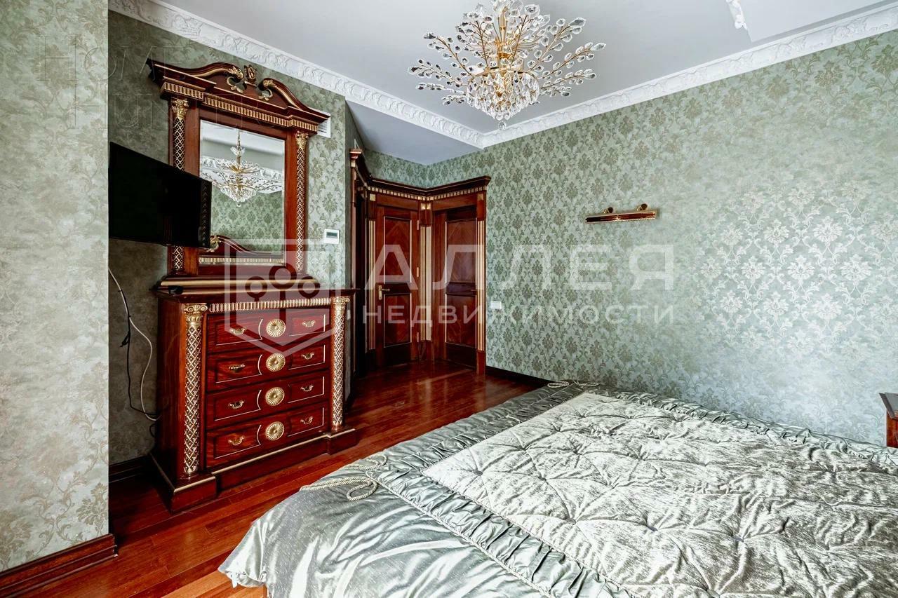 КОТТЕДЖ 800 м² с отделкой