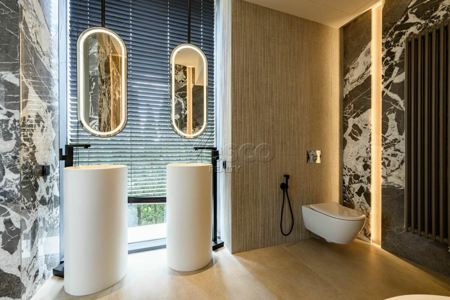 2-этажный коттедж 663 м² с отделкой