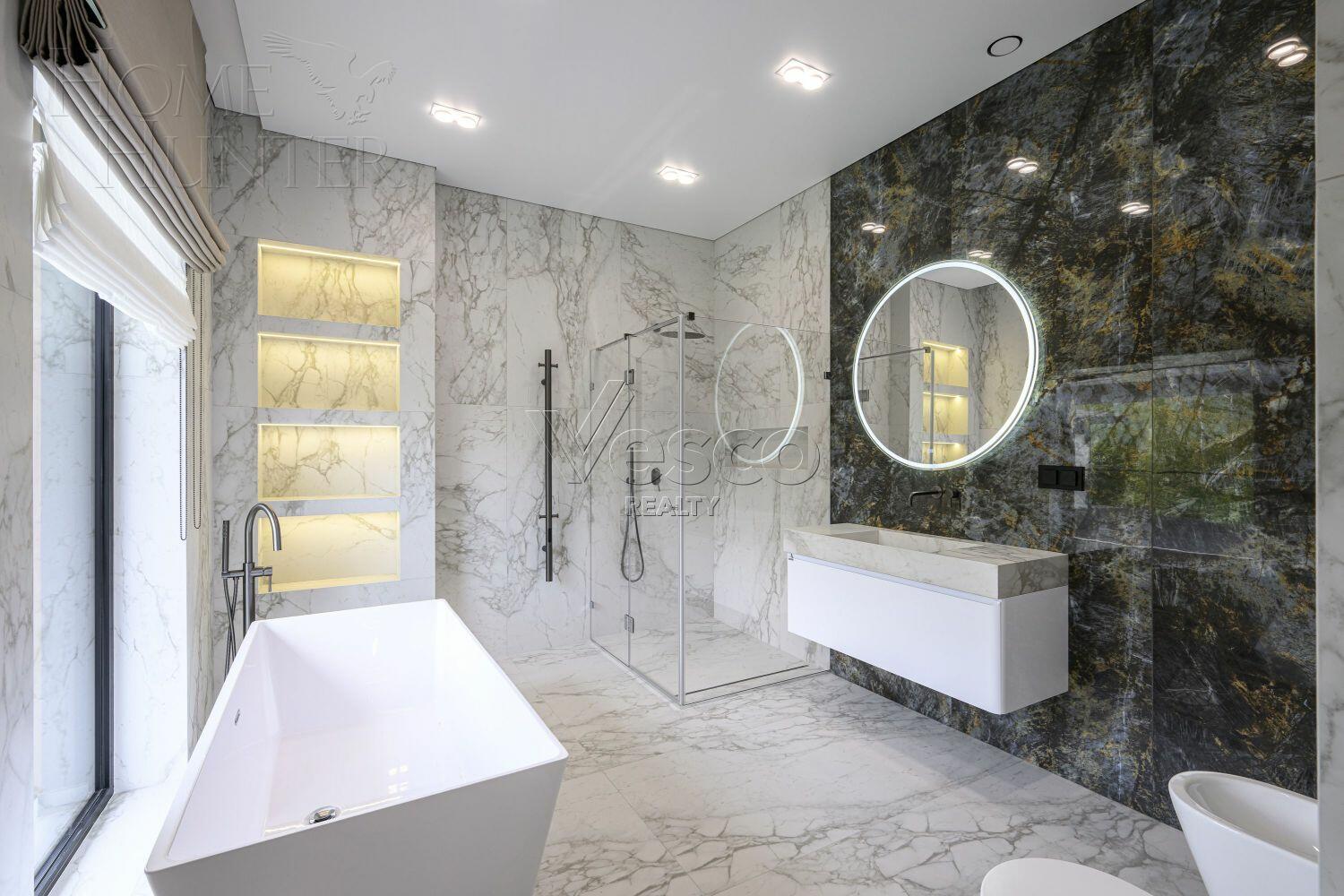 2-этажный коттедж 604 м² с отделкой