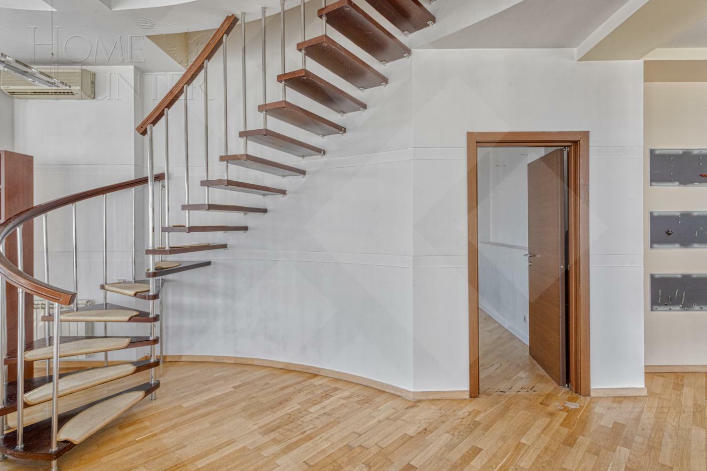 3-УРОВНЕВЫЙ ПЕНТХАУС С ОТДЕЛКОЙ 330.3 М² НА 13 ЭТАЖЕ