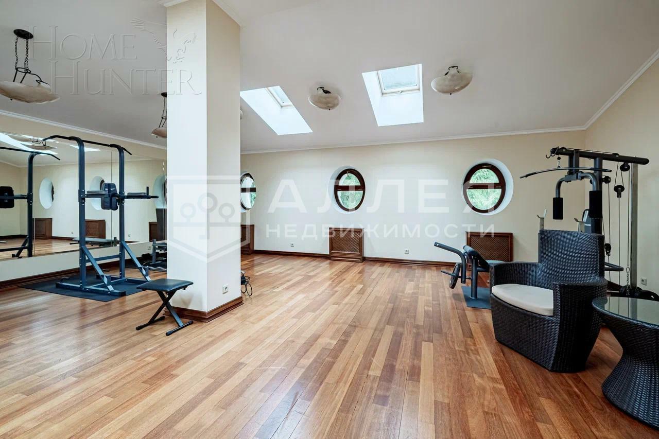 КОТТЕДЖ 800 м² с отделкой