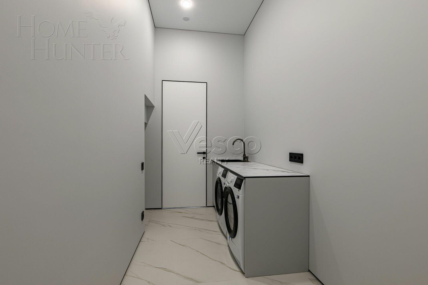 2-этажный коттедж 604 м² с отделкой