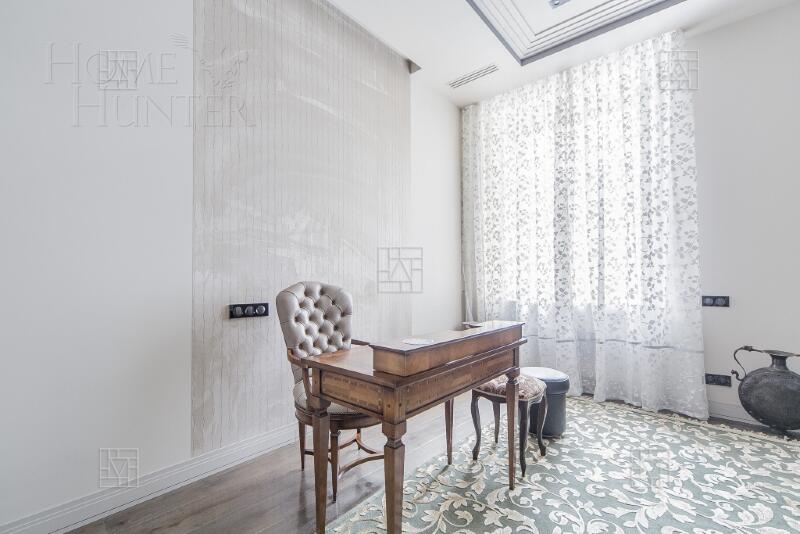 5-КОМН. КВАРТИРА С ОТДЕЛКОЙ 246 М² НА 3 ЭТАЖЕ