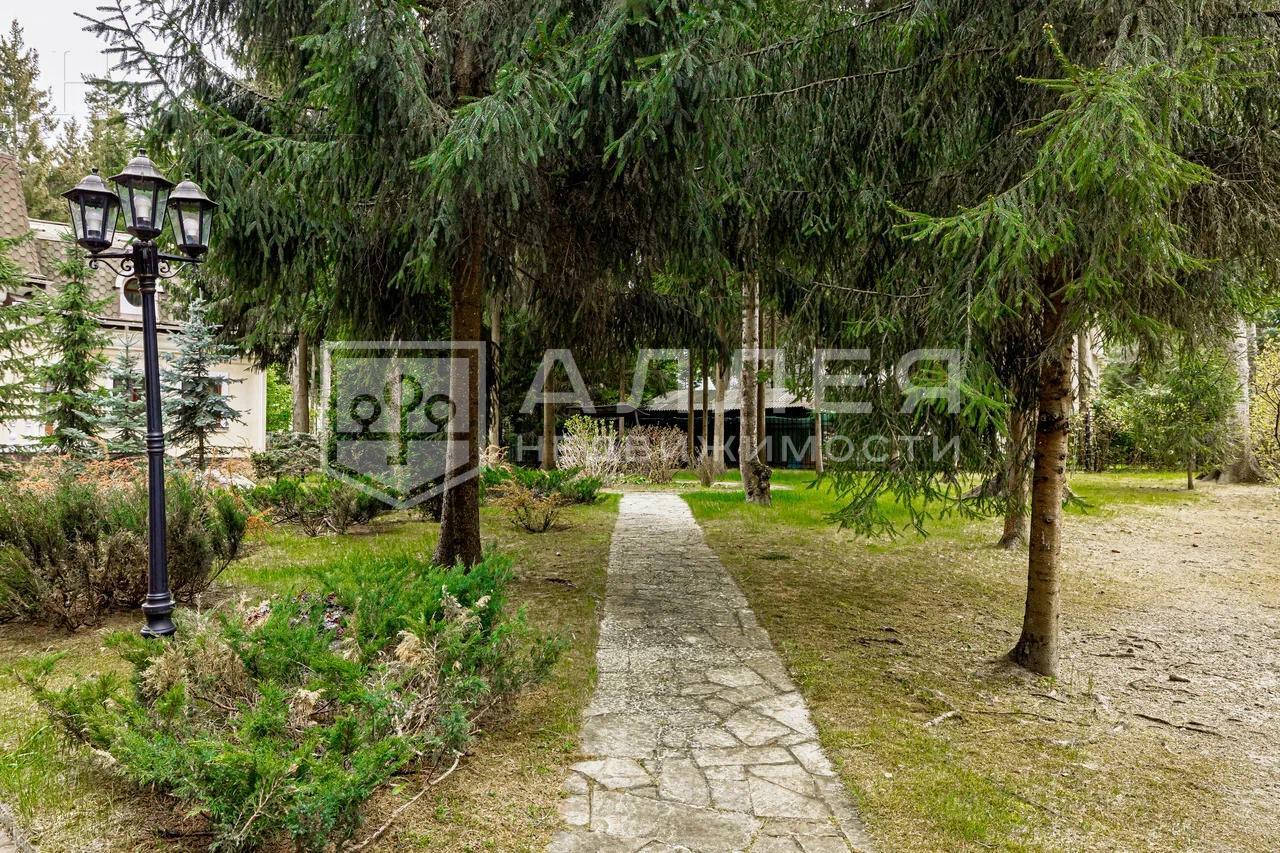 КОТТЕДЖ 800 м² с отделкой