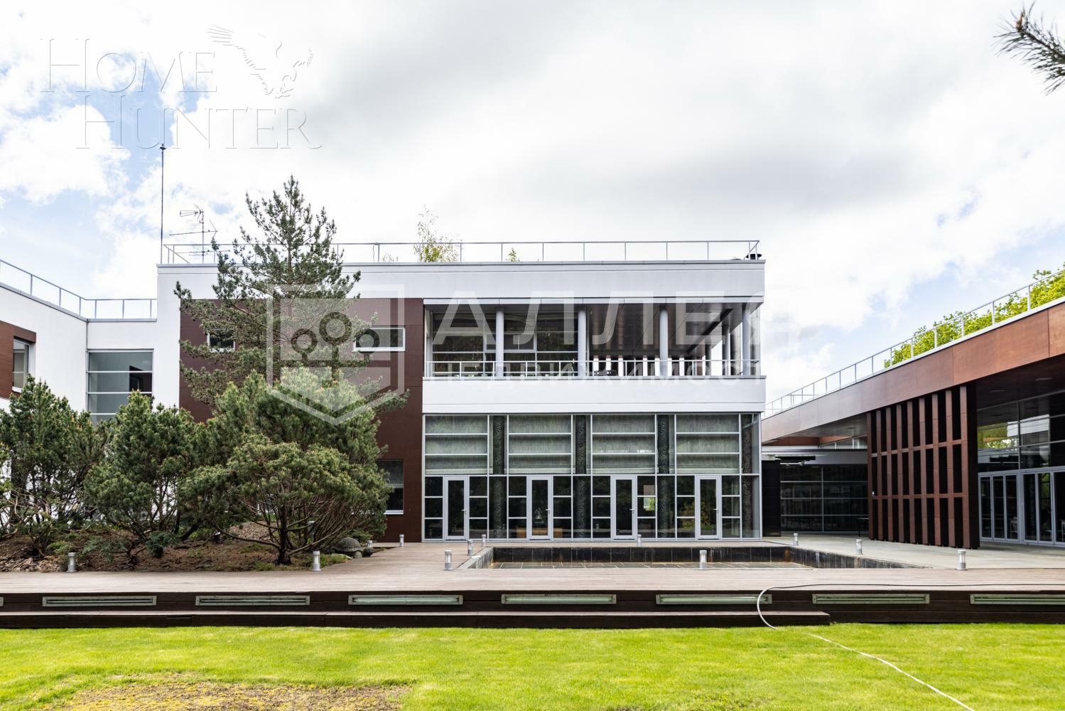 2-этажный коттедж 1 430 м² с отделкой