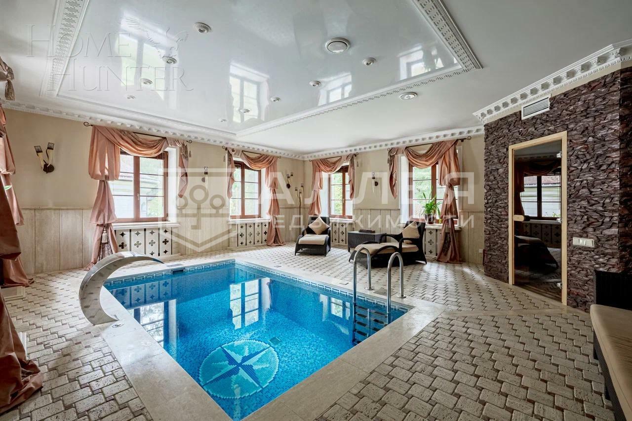 КОТТЕДЖ 800 м² с отделкой