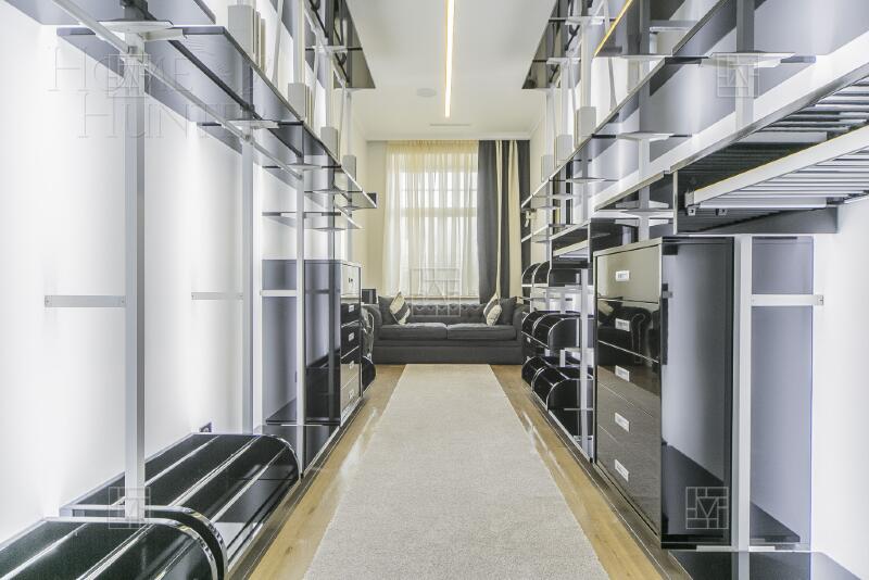 5-КОМН. КВАРТИРА С ОТДЕЛКОЙ 246 М² НА 3 ЭТАЖЕ