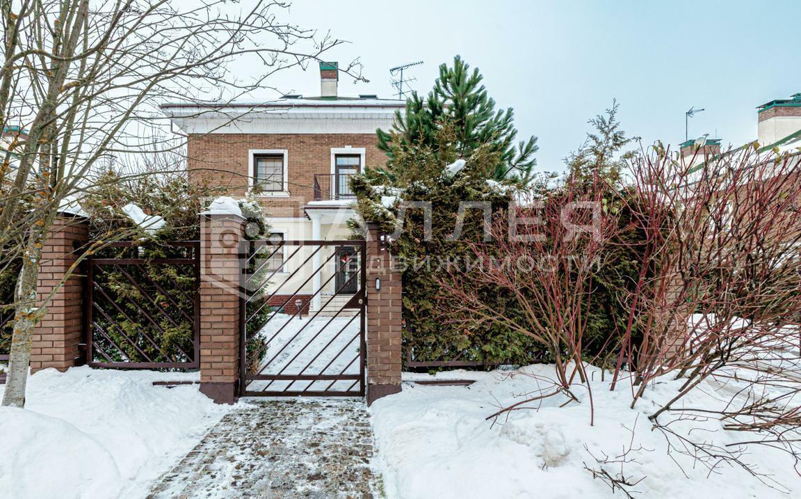 2-этажный коттедж 447 м² с отделкой