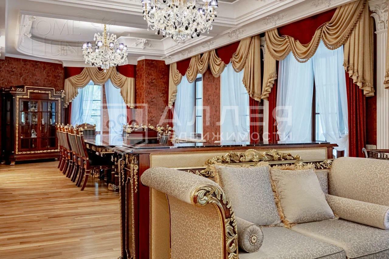 КОТТЕДЖ 800 м² с отделкой