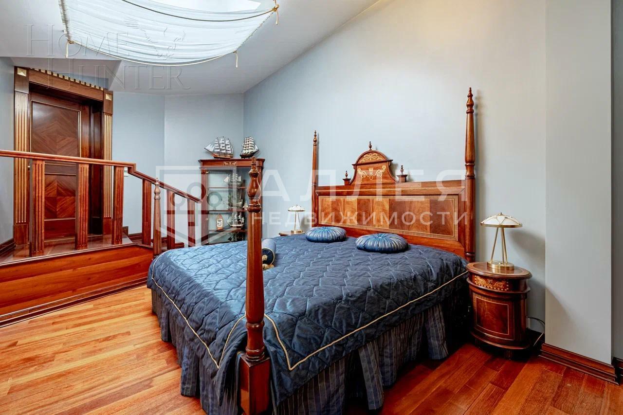 КОТТЕДЖ 800 м² с отделкой