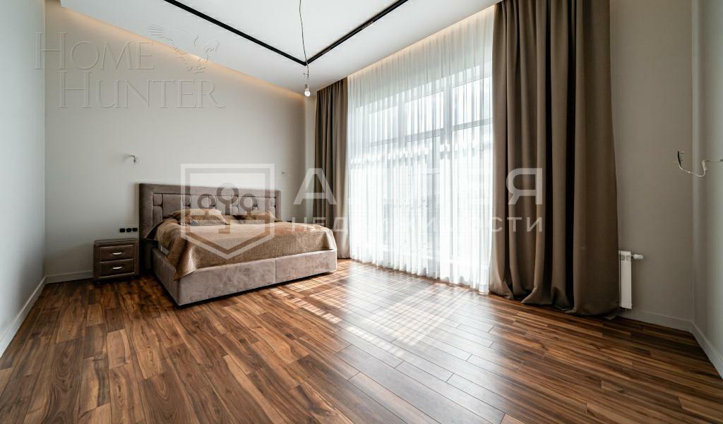 2-этажный коттедж 570 м² с отделкой